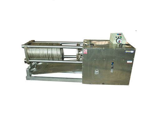 不銹鋼材質(zhì)全自動(dòng)臥式液壓榨油機(jī)DLW-100DS,自動(dòng)壓榨退榨，古法榨油機(jī)