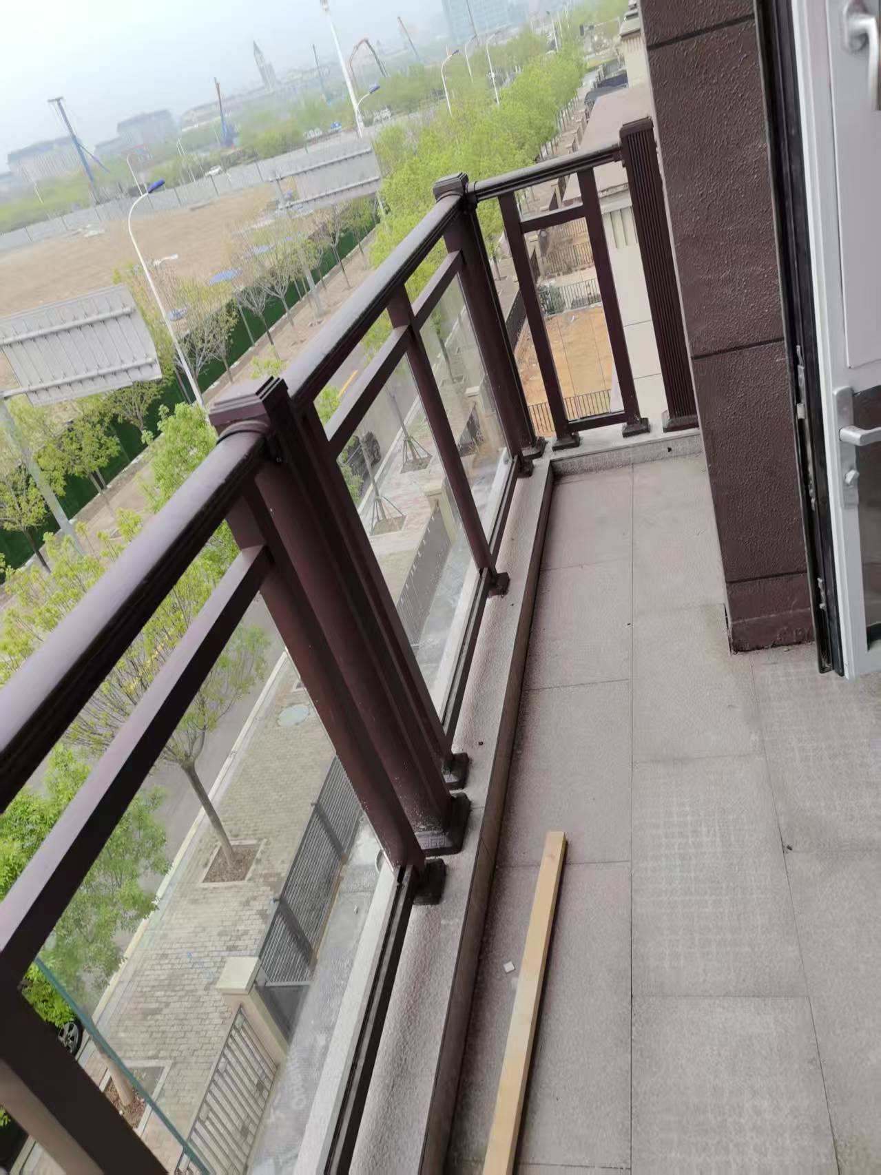 陽(yáng)臺(tái)欄桿LO-YT-10