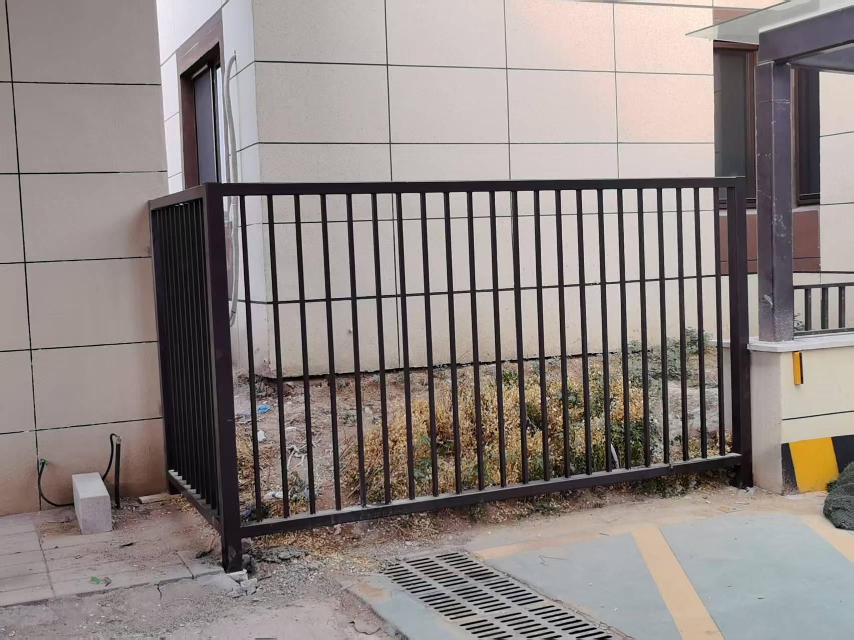 鋁藝護(hù)欄 LO-HL28